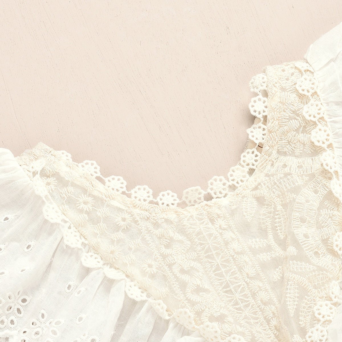 Kanten Baby Jumpsuit – Elegante Romper met Kantdetails