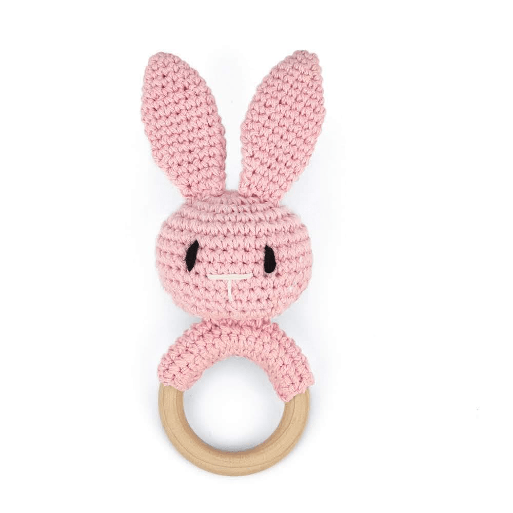 Annie & Charles® Gehaakte rammelaar konijn – handgemaakt baby speelgoed