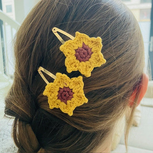 Luna - Leena haarclips zonnebloem 2x - geel - biologisch katoen - handgehaakt in Nepal - Smart Simple